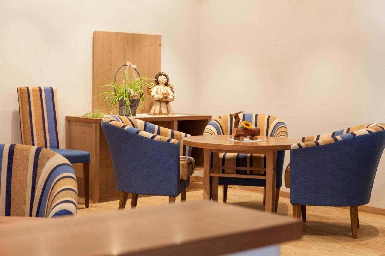 Alpenspitz Appartements - Garni - B&B Racines Εξωτερικό φωτογραφία