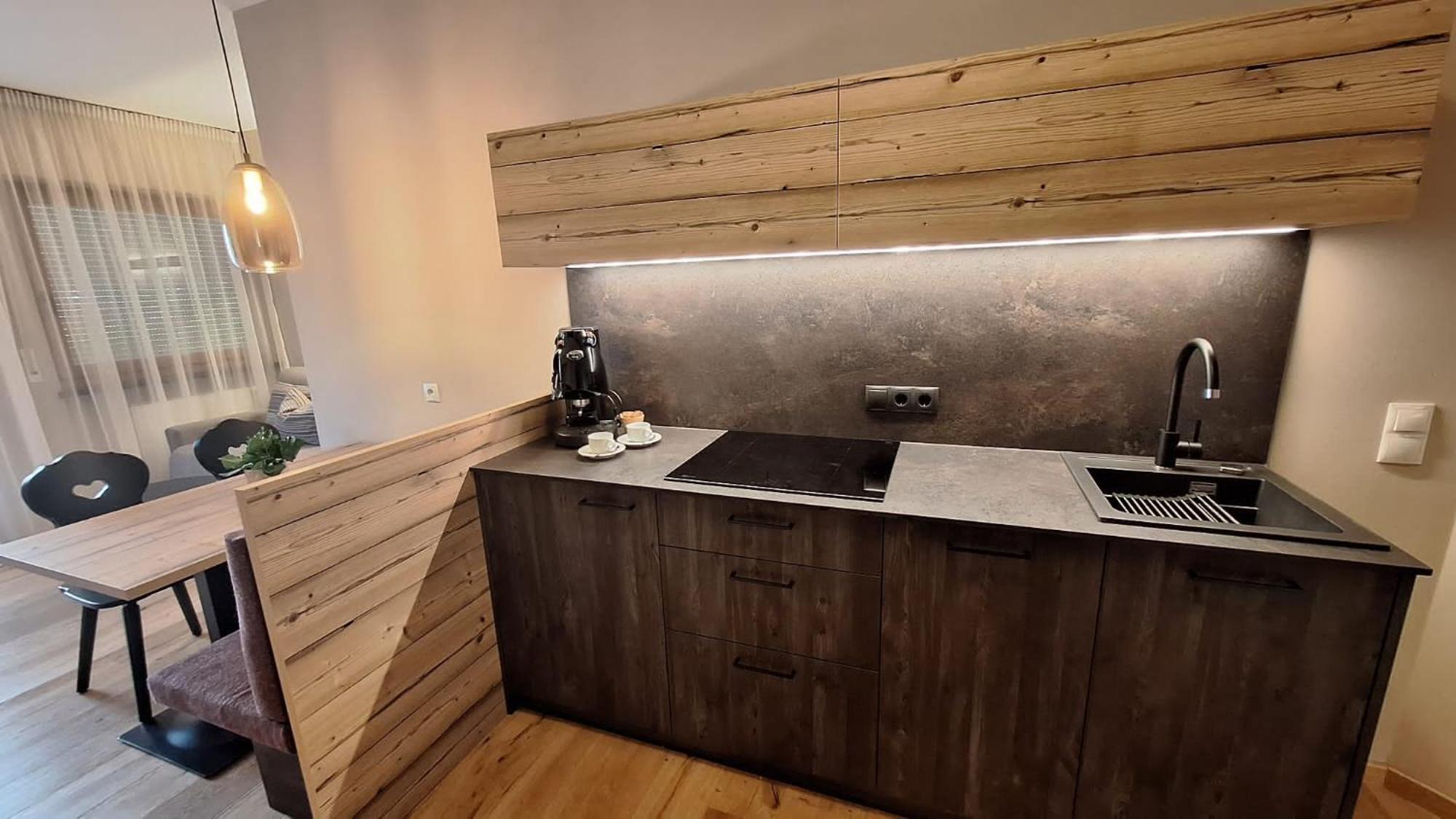 Alpenspitz Appartements - Garni - B&B Racines Εξωτερικό φωτογραφία