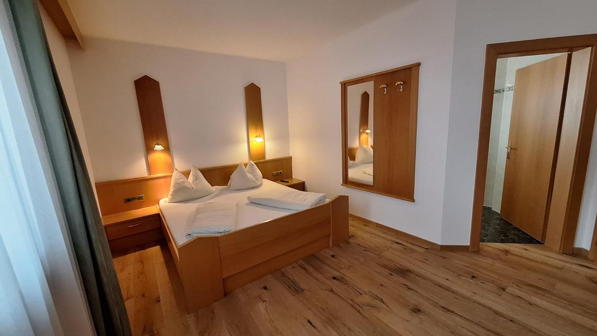 Alpenspitz Appartements - Garni - B&B Racines Εξωτερικό φωτογραφία
