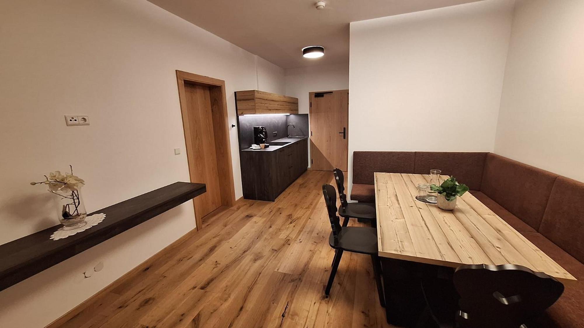 Alpenspitz Appartements - Garni - B&B Racines Εξωτερικό φωτογραφία